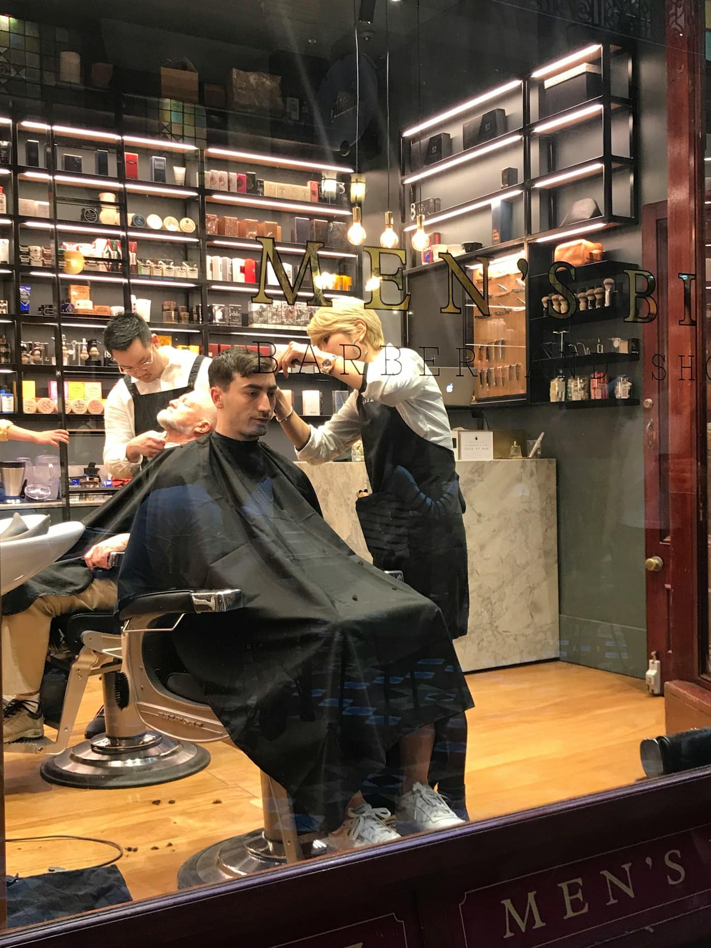 Banner for the Harbor Barbershop card